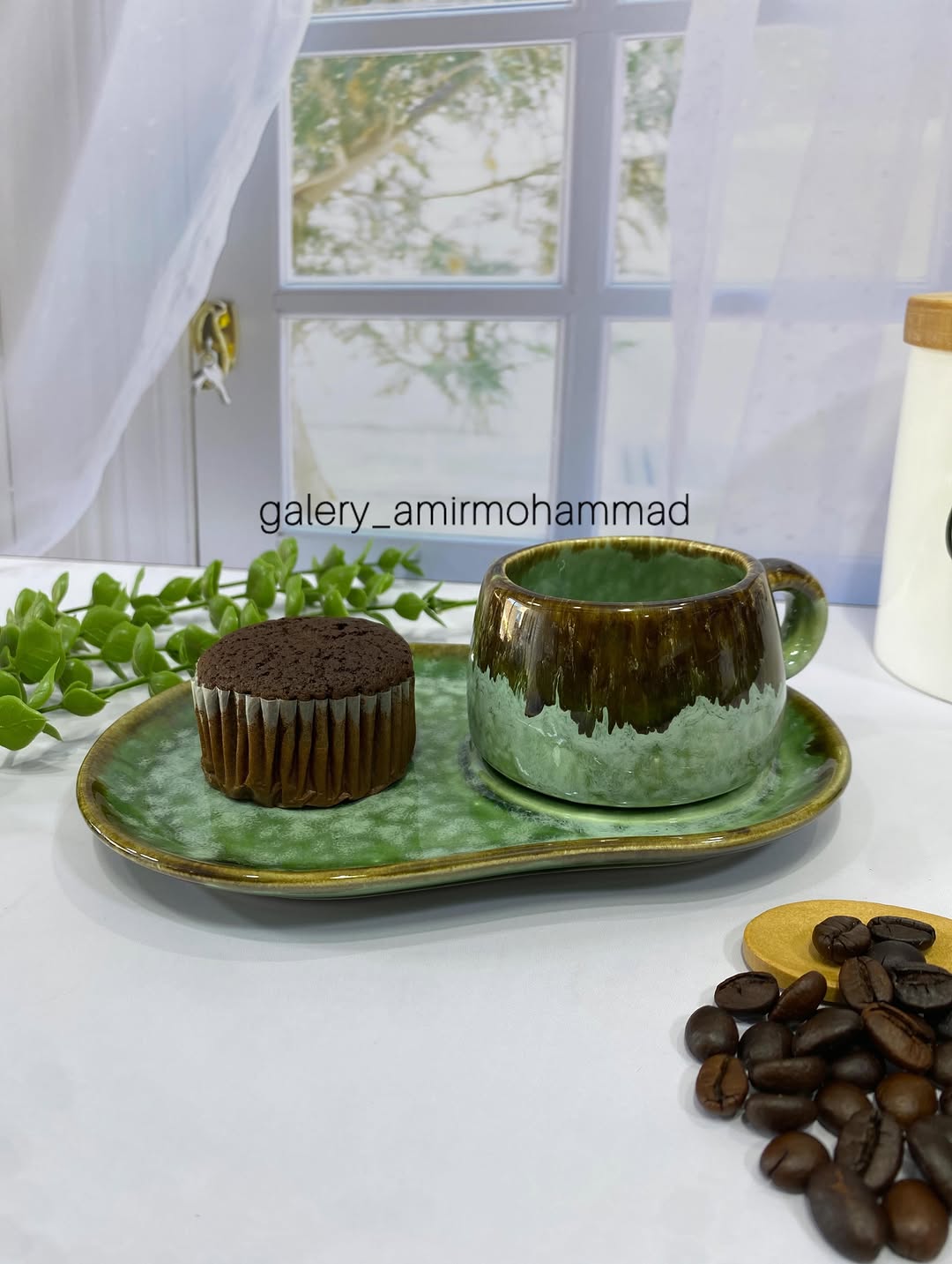 فنجان قهوه‌خوری مدل ساده با زیره