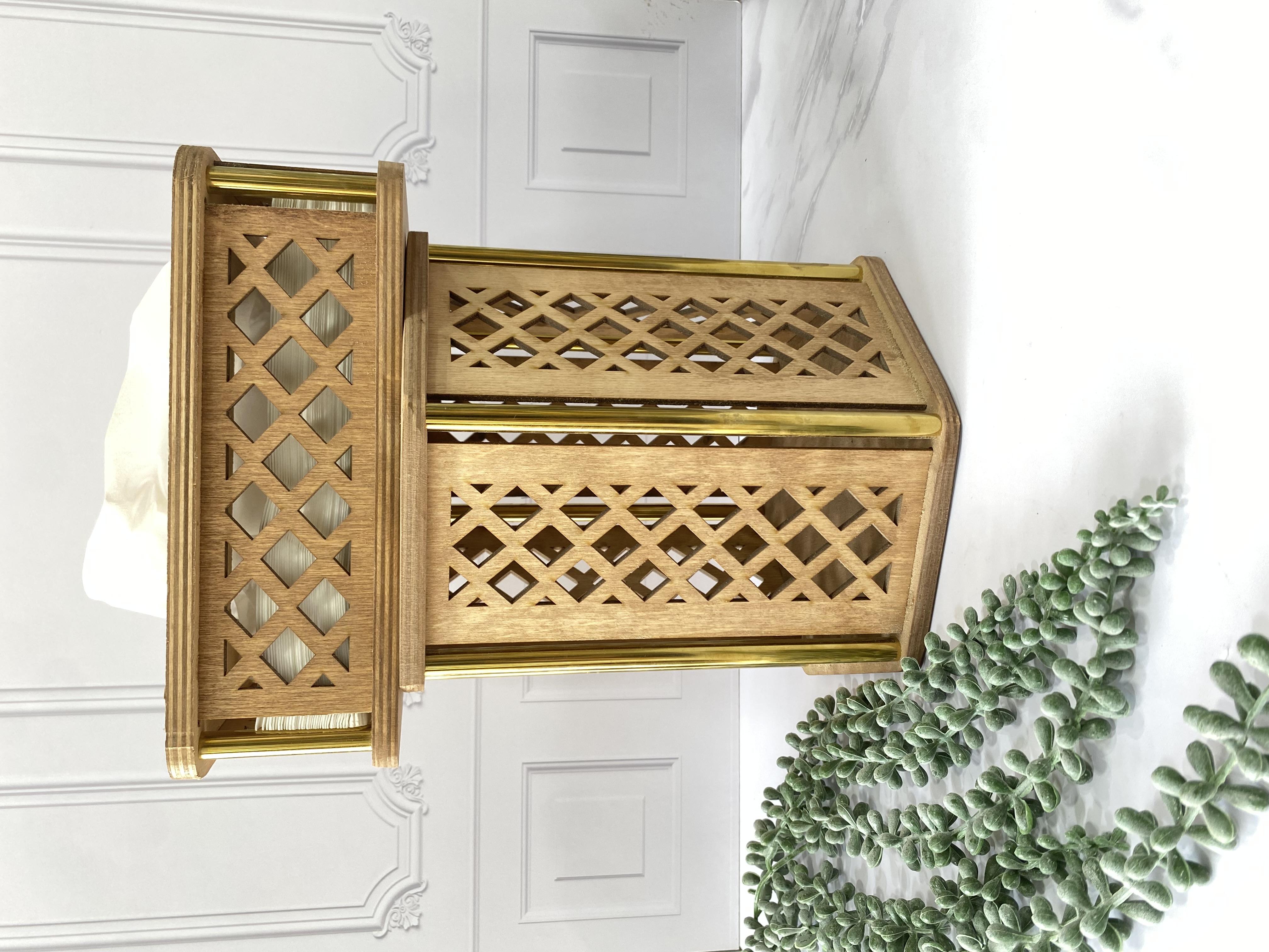 سطل زباله و‌جای دستمال کاغذی